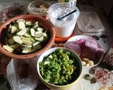 Une image de l'étape 1 de Poêlée de Courgettes et Poivrons.