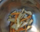 A picture of step 2 of Galangal pickle.
