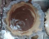 عکس مرحله 8 از دستور کیک دو رنگ گردو و چیپس شکلات