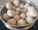 A picture of step 7 of Prawns Ball Puttu.