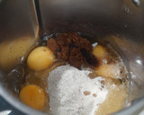 Foto del paso 3 de la receta: Tortitas fit de avena y cacao puro con helado de piña sin azúcar