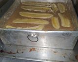 Foto langkah ke 5 dari resep Bolu Pisang dan Kulitnya.