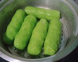 Foto langkah ke 4 dari resep Es pisang ijo khas Makassar.