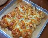 Foto langkah ke 10 dari resep Cheese Garlic Bread (tanpa ulen).