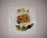 Foto del paso 2 de la receta: Trucha en puré de coliflor y salsa blanquet con eneldo y tinta de calamar