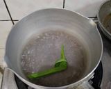 Foto langkah ke 2 dari resep Es Teh Cocopandan.