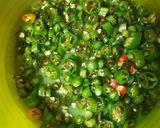 Gambar langkah 4 resipi Butter prawn chilli.