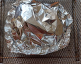 Foto del paso 3 de la receta: Salmón empapelado con verduras