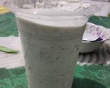 Foto langkah ke 4 dari resep Oreo ice Cream Roll.