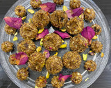 A picture of step 3 of Dates and nuts Modak.