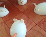 Foto del paso 8 de la receta: Ratones divertidos (huevo)