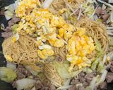Foto langkah ke 5 dari resep Misoa Goreng.