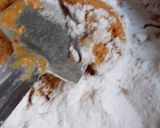 A picture of step 5 of Besan Ladoo.