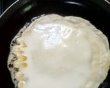 A picture of step 3 of Margarine crepes.