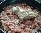A picture of step 2 of Mushroom Matar Masala.