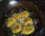 A picture of step 2 of Mysore Bonda.