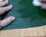Foto langkah ke 6 dari resep Lemet Labu Isi Pisang.