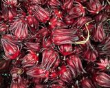 Hình bước làm 1 của món Mứt hoa bụp giấm hay hoa bụt giấm ngào đường
