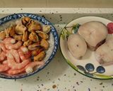 Foto del paso 1 de la receta Guiso marinero de pescado