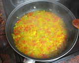 Foto del paso 3 de la receta: Arroz amarillo con calamares