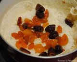 A picture of step 9 of Rice with dried fruits (Shirin polow).