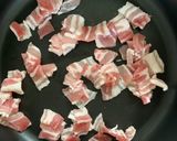A picture of step 1 of Creamy bacon and pepper pasta.