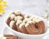 Foto langkah ke 4 dari resep Semprit Coklat Kopi.