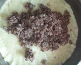 A picture of step 2 of Mashed Potatoes with Ground Meat.