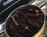 Foto del paso 1 de la receta: Costillas al Guajillo