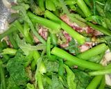 Hình bước làm 4 của món Đọt Bí Xào Thịt Bò