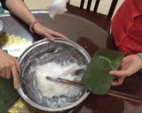 Hình bước làm 4 của món Bánh bột lọc Sơn Tây