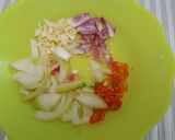 Foto langkah ke 2 dari resep Cumi Saos Lada Hitam.