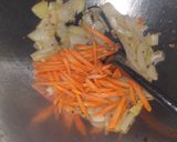 Foto langkah ke 5 dari resep Udang Saus Pedas Manis.