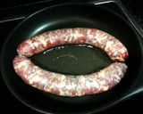 Foto del paso 1 de la receta: Salchichas con setas y mini calabacines en salsa de pimientos