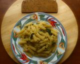 Une image de l'étape 3 de Fusilli avec cotes de bettes et chapelure.