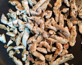 Foto del paso 2 de la receta: Macarrones a la carbonara con bacon y pollo - al horno