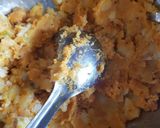 A picture of step 2 of Aloo bonda.