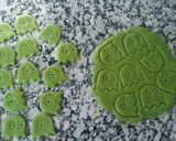 Foto del paso 13 de la receta: Galletas de colores (cookies pacman / galletitas comecocos) 😋