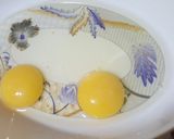 A picture of step 2 of Egg Toast.