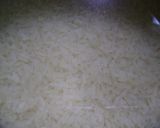 Foto del paso 1 de la receta: Arroz con salchichas y huevo