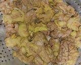 A picture of step 3 of Maghaz Masala or Brain Masala.