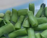 Une image de l'étape 1 de Des fèves vert en sauce.