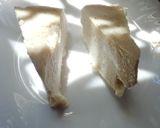 A picture of step 1 of Recooking ugali.