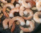 Foto del paso 3 de la receta: Langostinos salteados
