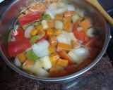 Foto del paso 1 de la receta: Potaje de garbanzos con carne de cochino y espinacas