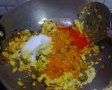 A picture of step 3 of Urad Dal Kachori.