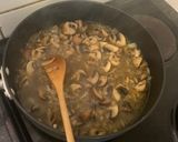 A picture of step 3 of Chicken and Mushroom.