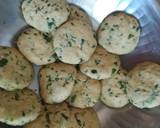 No Masala Mint (Pudina)- Coriander (Dhana) Parathas recipe step 4 photo