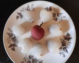 A picture of step 3 of Litchi in Malai Milk.
