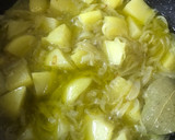 Foto del paso 4 de la receta: Calamares con patatas